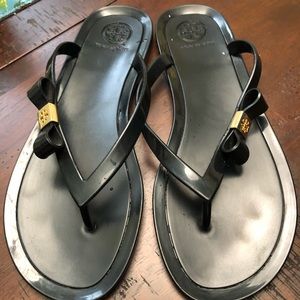 Tory Burch bow sandal